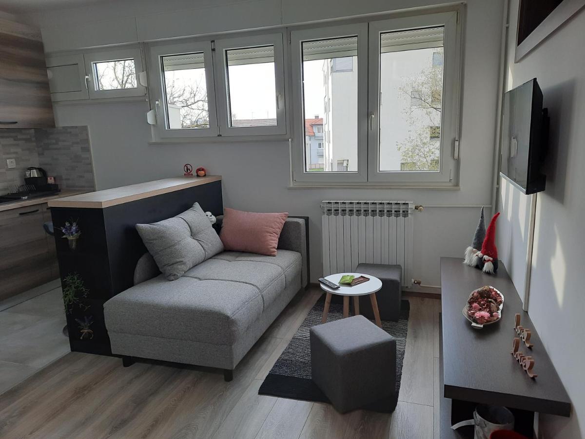 Apartman Ines Velika Gorica Ngoại thất bức ảnh